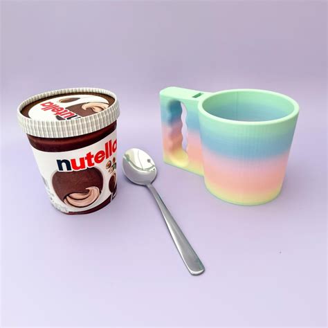 Ice Cream Pint Holder Fun Handle Grip for Frozen Treats Fits Ben N JerryS Pints Great Gift for Foodies & Dessert Lovers Sustainable Materials Natural Look & Feel Precision 3D Printing - Kitchen, Utensils