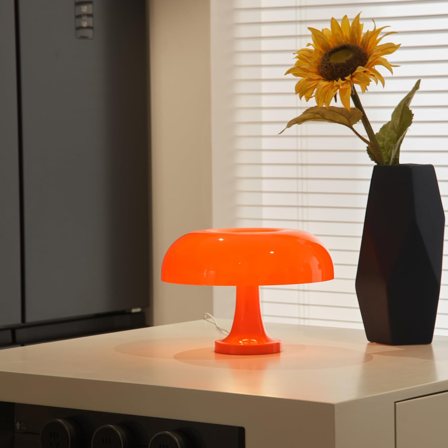 Illuminate Your Space with the Retro Orange Bedside Lamp – Stylish Desk Lamp with 3 Lighting Colors and 10 Brightness Levels for Any Room